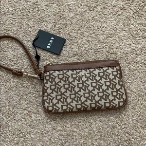 NWT DKNY Brown Bryant Wristlet
